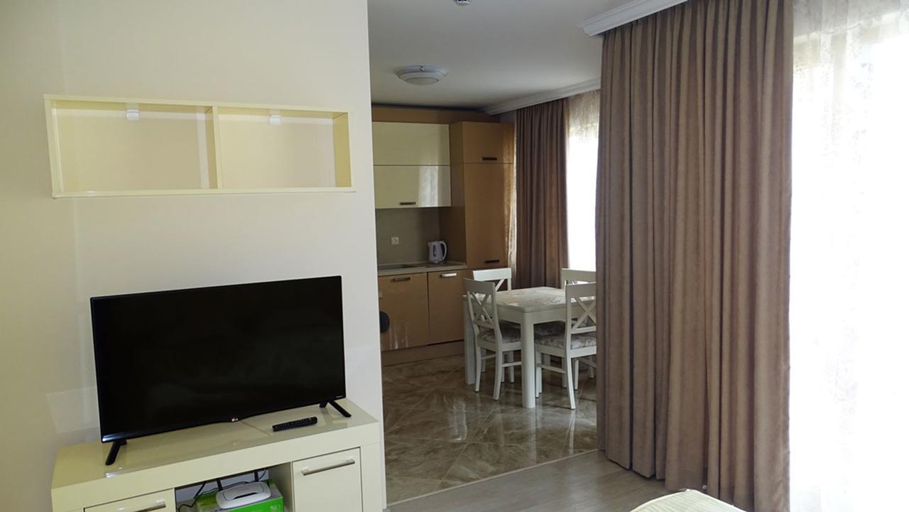 Florence Deluxe Apartments スヴェティ・ヴラス エクステリア 写真